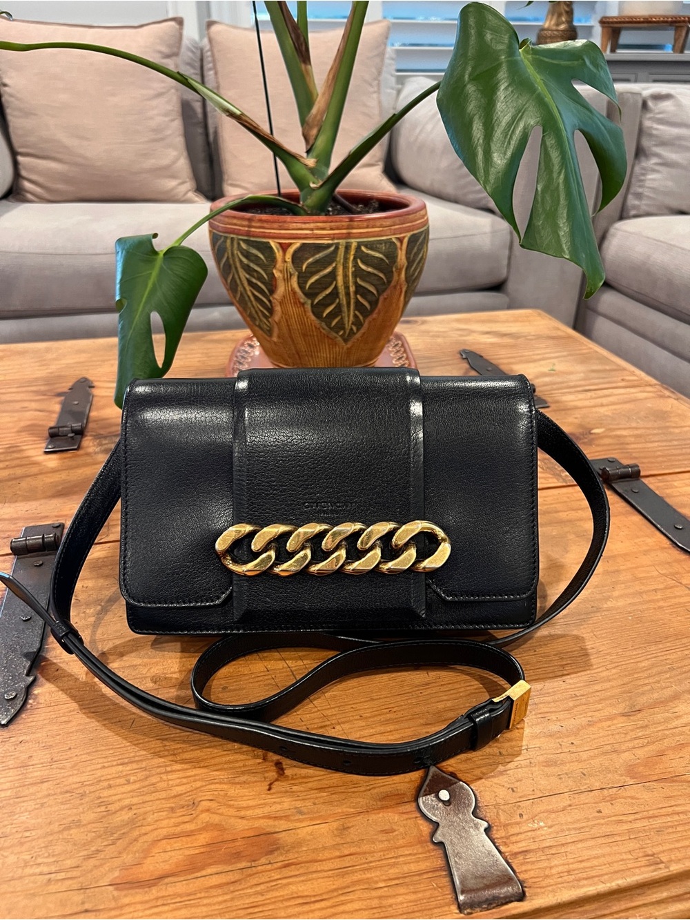 Givenchy Leather Crossbody/Shoulder Bag w/COA